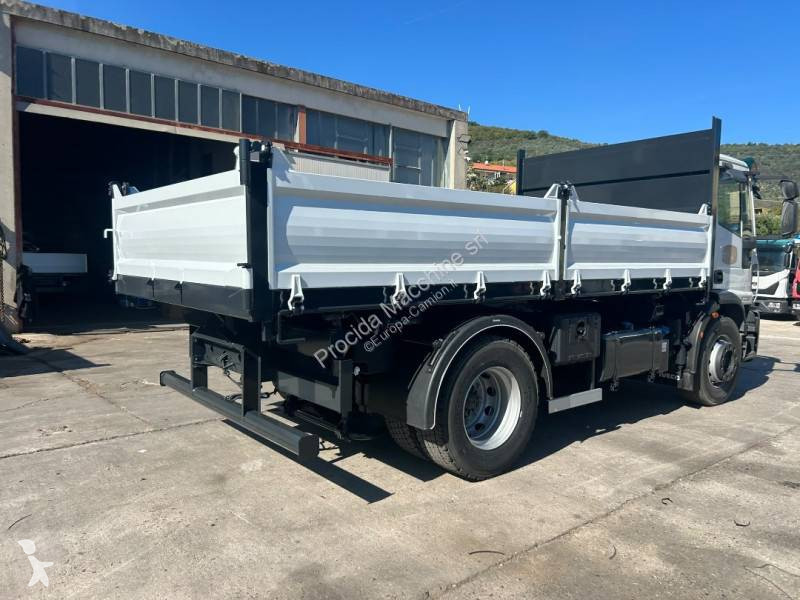 Lastbil Iveco 180E32