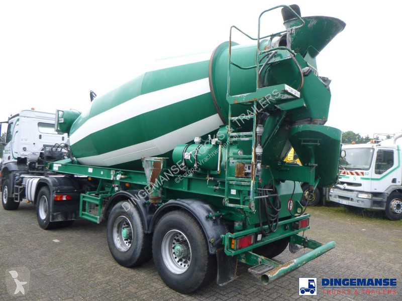 Kamion Mercedes 1943 4x4 Euro 6 + Liebherr...