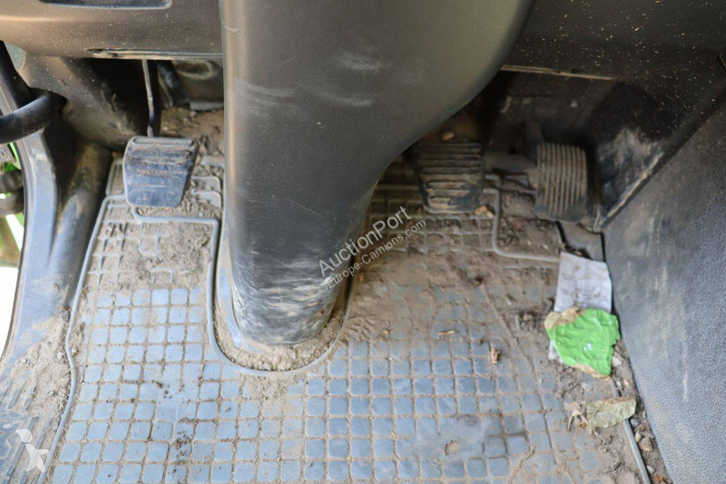 MAN 35.440 truck