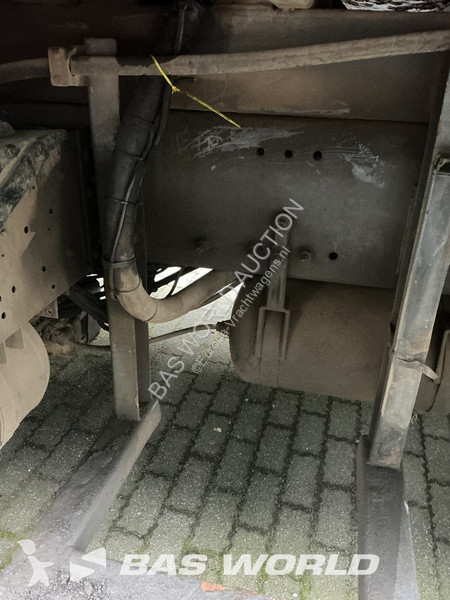Volvo 500 truck