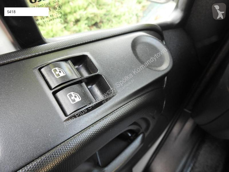 Užitkové vozidlo Iveco DAILY 35C15 KONTENER...