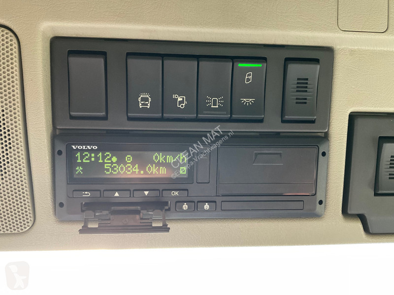 Kamion Volvo 500 8x4 Euro 6 MPG 150 Tonmeter...