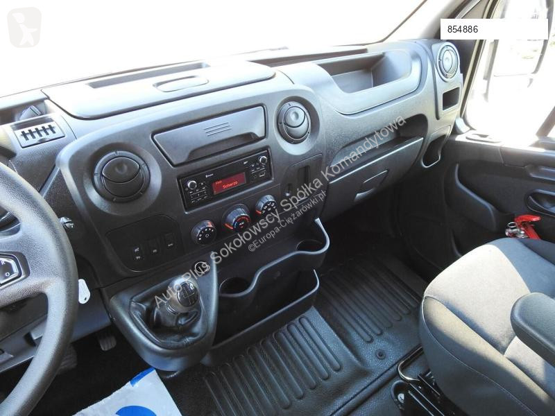 Vrachtwagen Renault MASTER PLANDEKA 8 PALET...