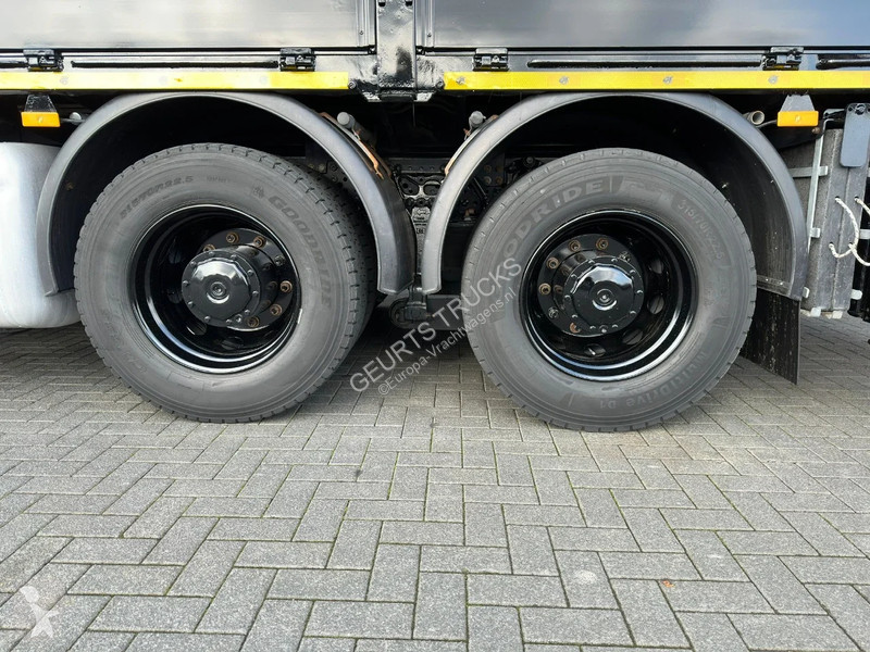 Camion Mercedes 3251 8X4 + HIAB 1058 E-8 + JIB...