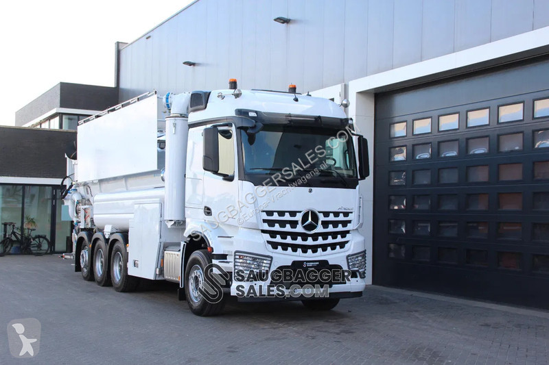 Camion Mercedes 3753 Amphitec Vortex 11000