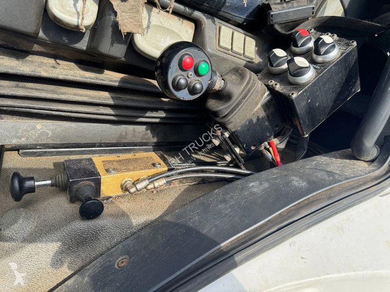 Camion MAN 35.440 8X2 - EURO 4 + HMF 2620K-RC...