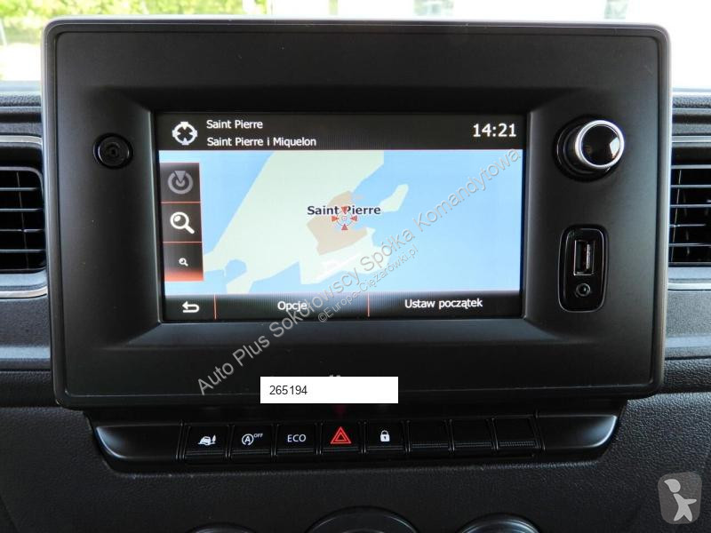 Camion Renault MASTER  KONTENER WINDA 8 PALET...