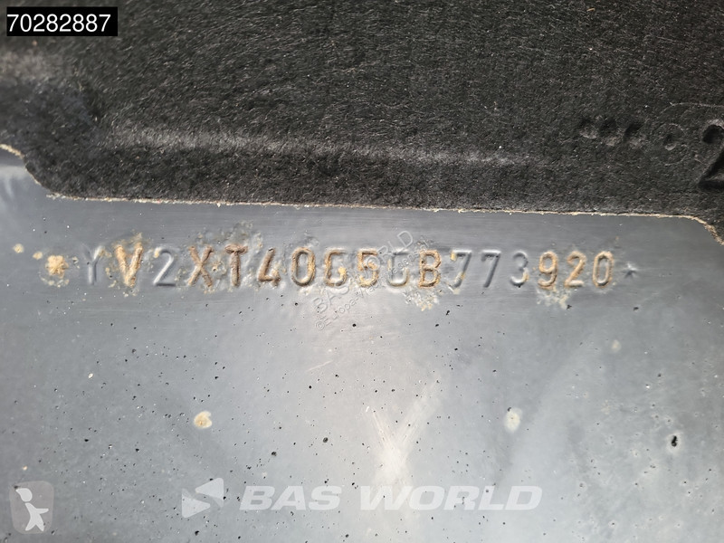 Kamion Volvo 500 8X4 16m3 Forez-Bennes tipper...