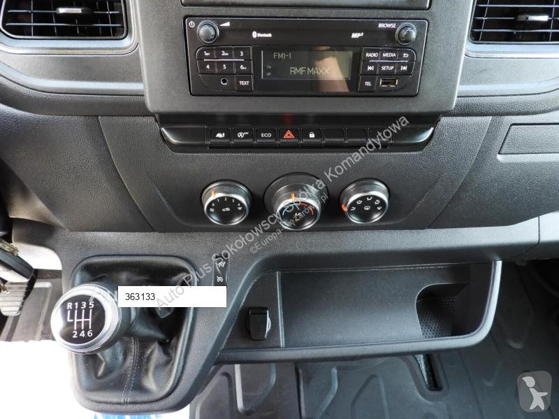Autoutilitară Renault MASTER  PLANDEKA 10 PALET...
