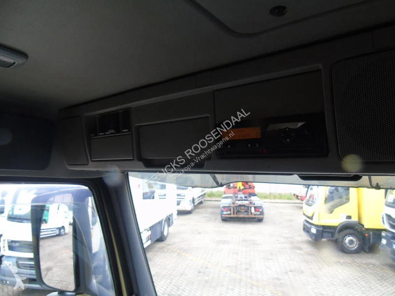 Kamion Volvo 440 + HIAB 422 E-7 + 8X4 + PERFECT...