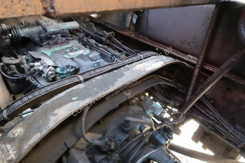 Kamion Scania R143-420 V8 EFFER 8200 Kraan -...