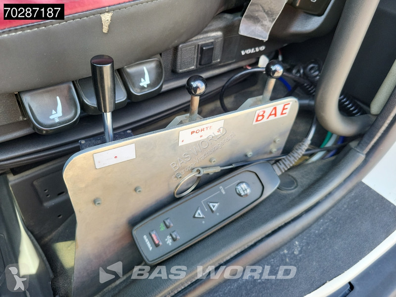 Camion Volvo 500 8X4 14m3 Manjot Tipper...