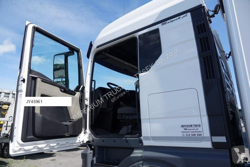 Lastbil MAN TGX 26.520