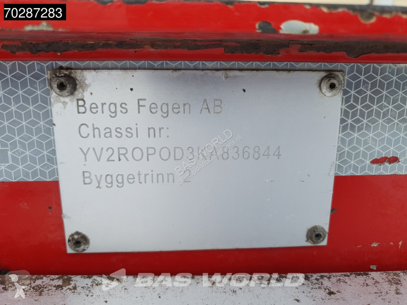 Camion Volvo 750 6X4 HIAB E96S 79 wood crane...
