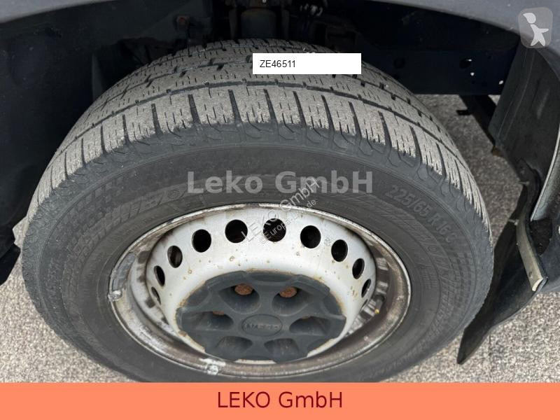 Camion Iveco 35S15