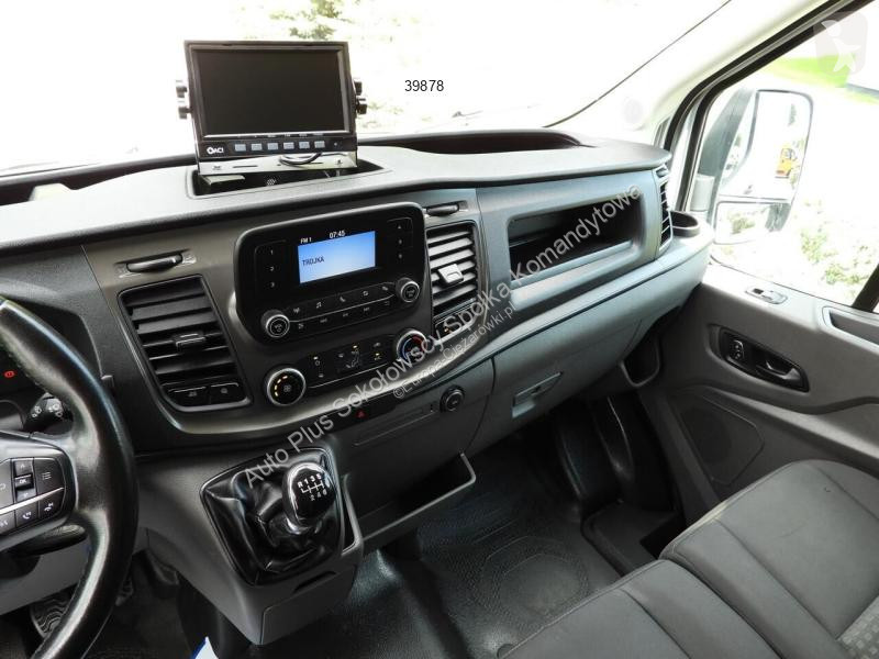Autoutilitară Ford TRANSIT KONTENER WINDA 8...