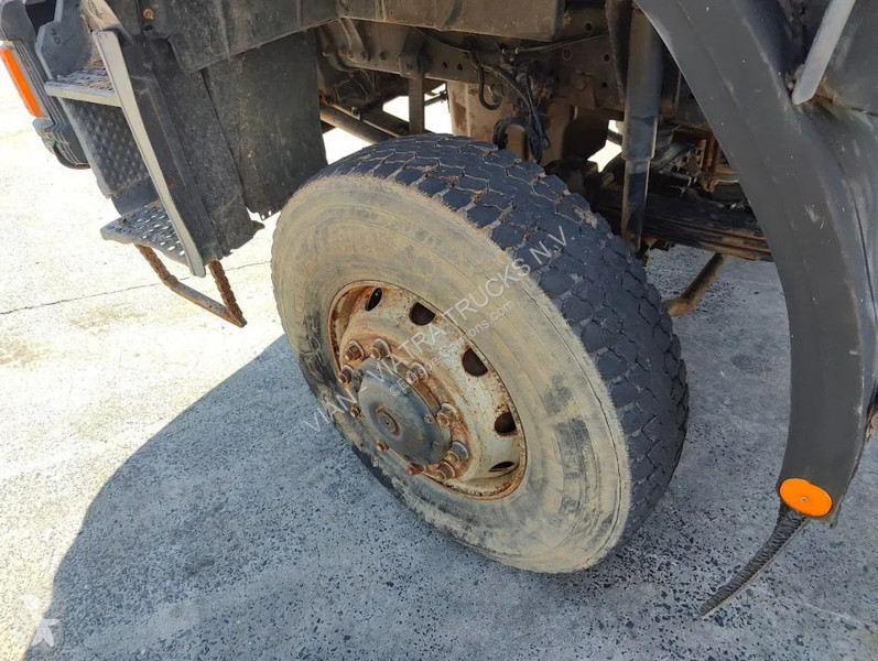 Vrachtwagen MAN DFA 6X6