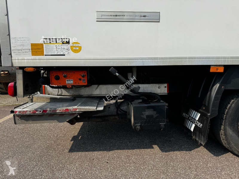 شاحنة Mercedes 1021 Mit Carrier Sp 850Mt