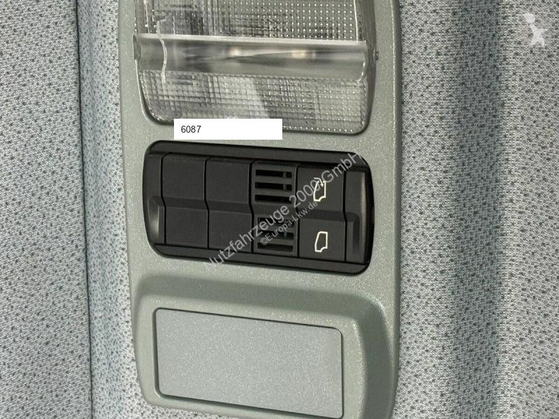 Kamion Mercedes 1227