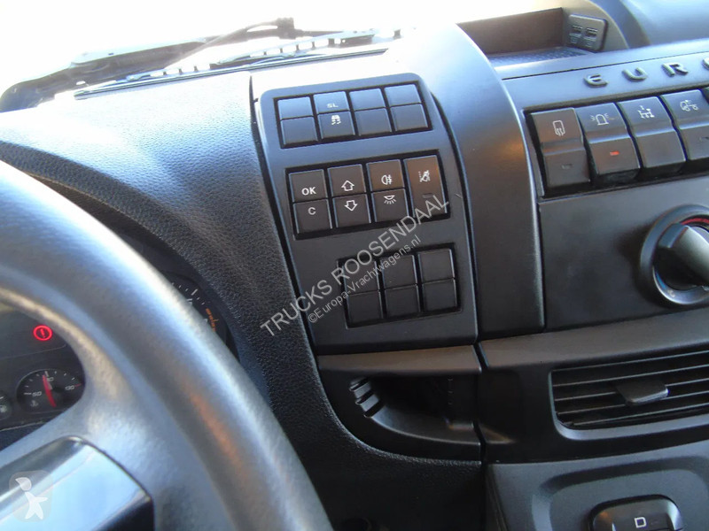 Camion Iveco 160E25 + HMF 1210K-RC + EURO 6