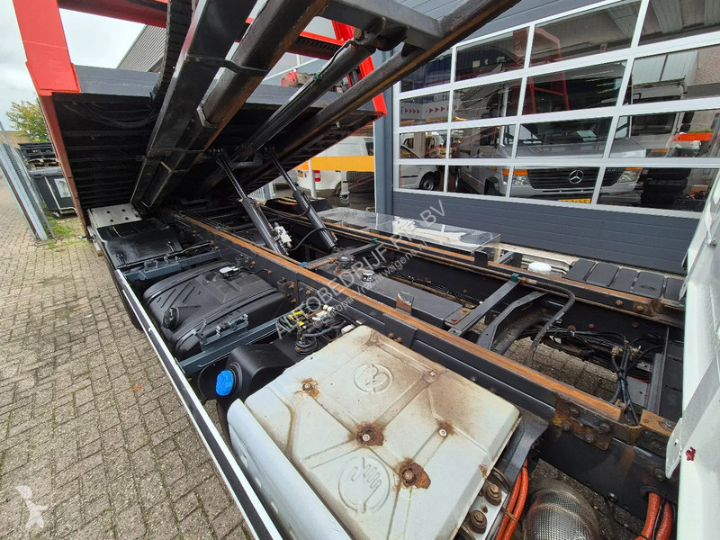 شاحنة Volvo 250 E6 DoKa 7 Sitze/ Abschlepp/...