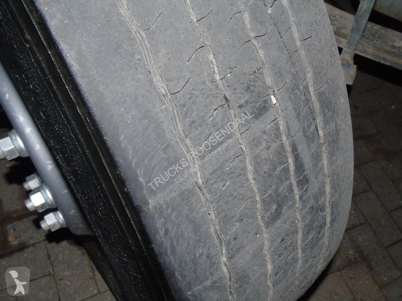 شاحنة Renault 410DXI + 8X4 + MANUAL + SPRING