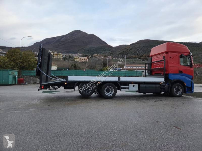 شاحنة Iveco