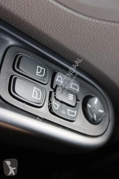 شاحنة DAF 220 + lift + euro 5