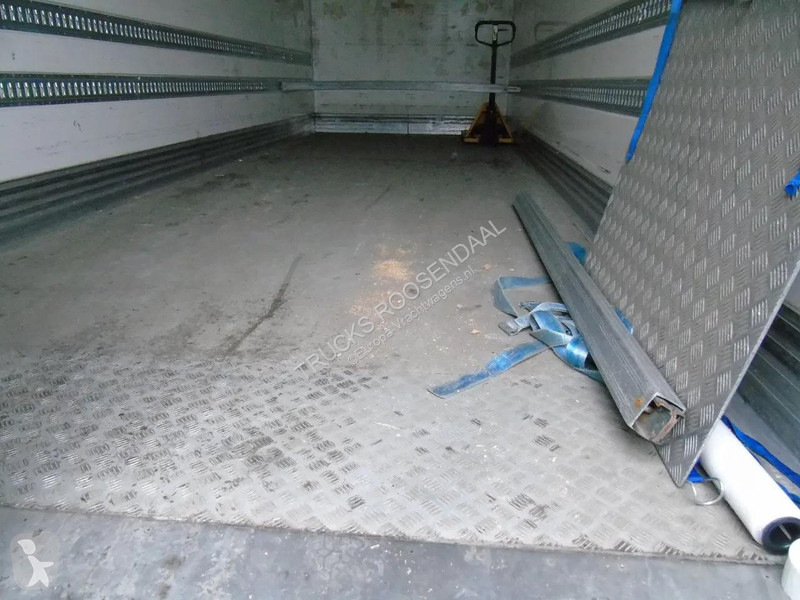 شاحنة DAF 290 + CARRIER + LOADLIFT