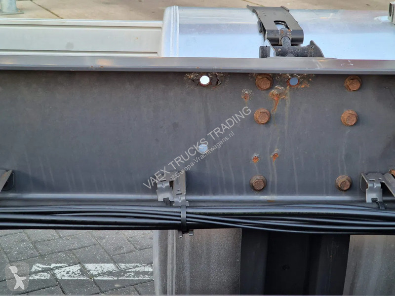 شاحنة Volvo 13460 Globetrotter 6x2*4 - BDF - I...