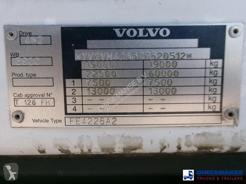Lastbil Volvo 260 4x2 dxi fuel tank 13.3 m3 / 4...