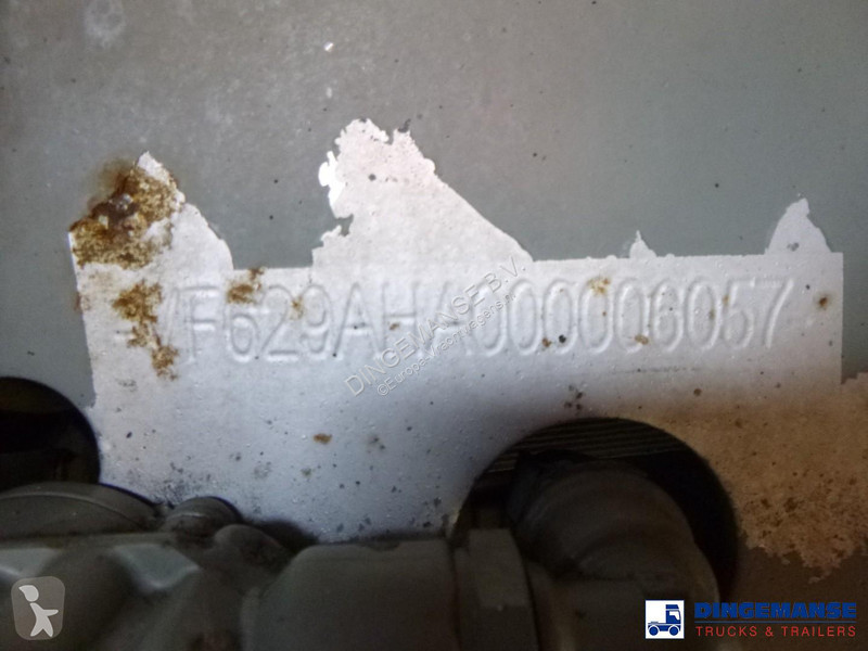 شاحنة Renault 260.19 dxi 4x2 gas tank 19.5 m3