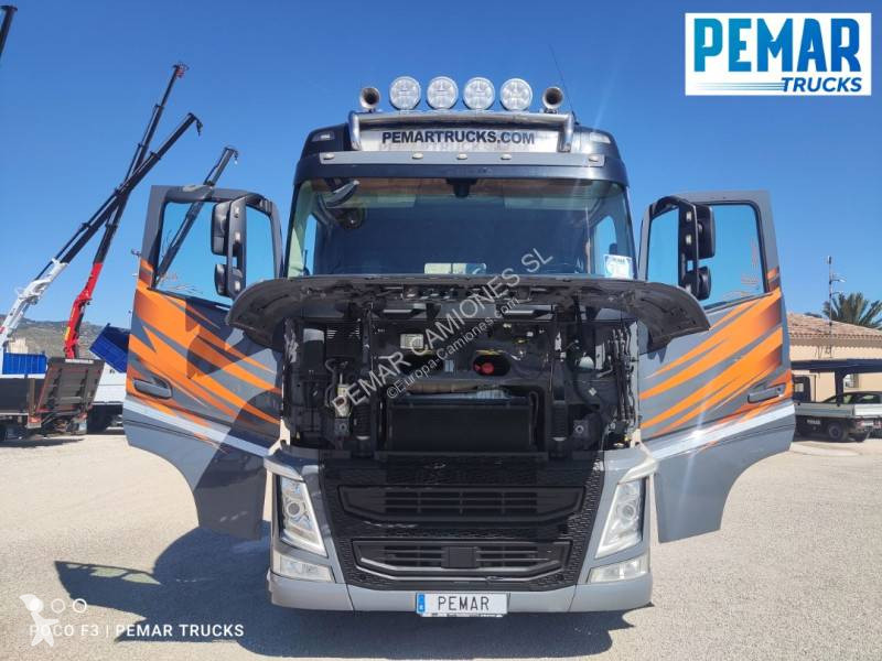 شاحنة Volvo