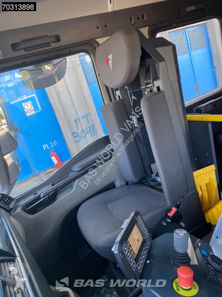 شاحنة MAN TGM 4X4 NEW! Gradinariu Feuerwehr...