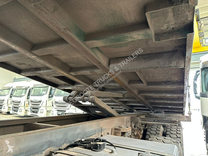 Camion Volvo 460 - 10x4