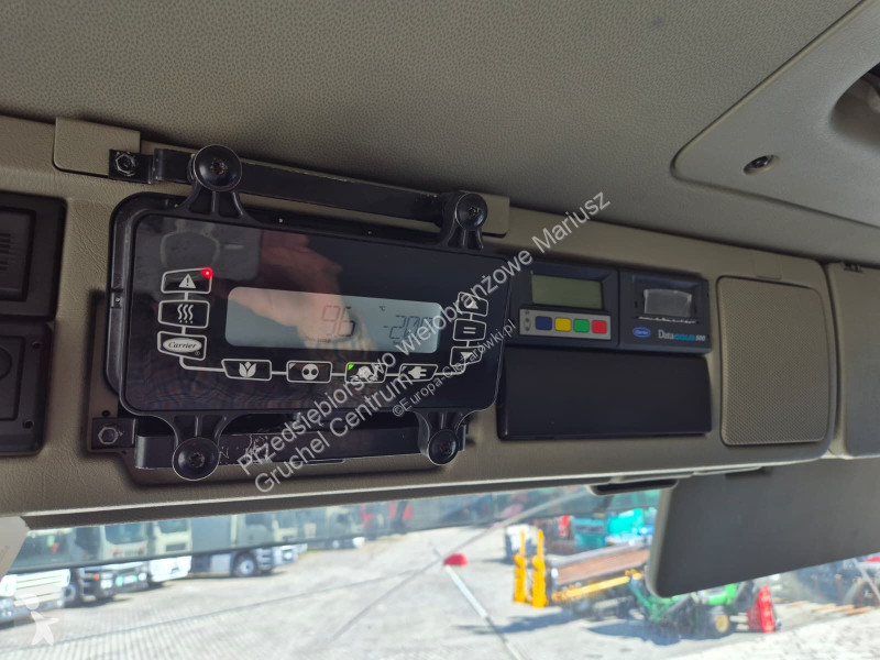 Камион Volvo FM 340 / CARRIER I350 / LIFT ZEPRO