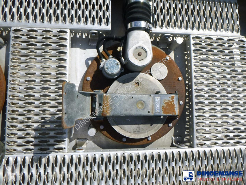 شاحنة Renault 280 dxi 4x2 fuel tank 13.6 m3 / 4...