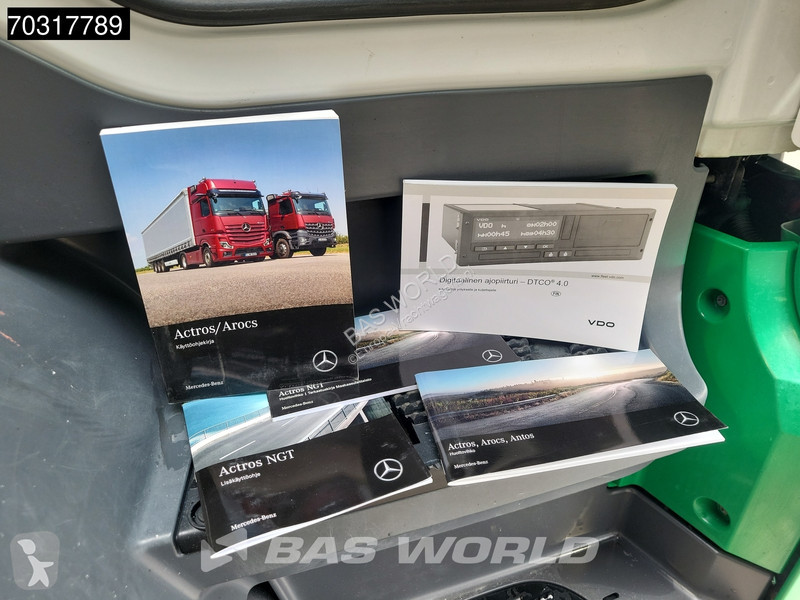 شاحنة Mercedes 2530 NGT 6X2 CNG Engine! HIAB...