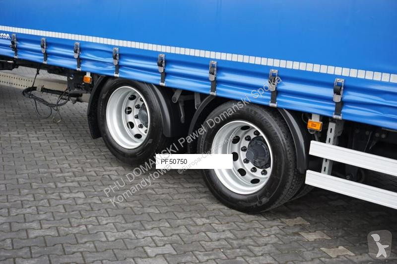 Хенгер Scania / TANDEM