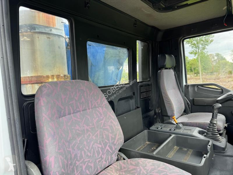 شاحنة Iveco 410E42