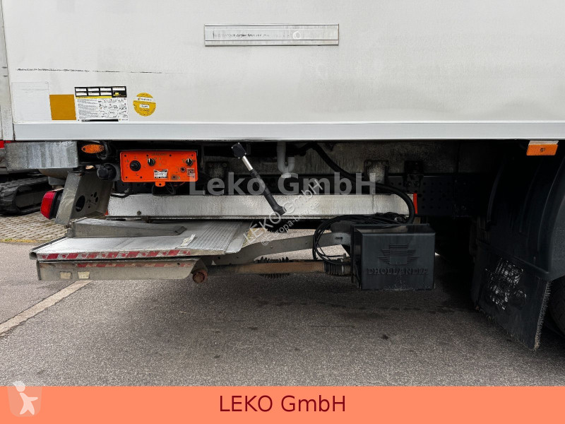 شاحنة Mercedes 1830 Mit Carrier Sp 850