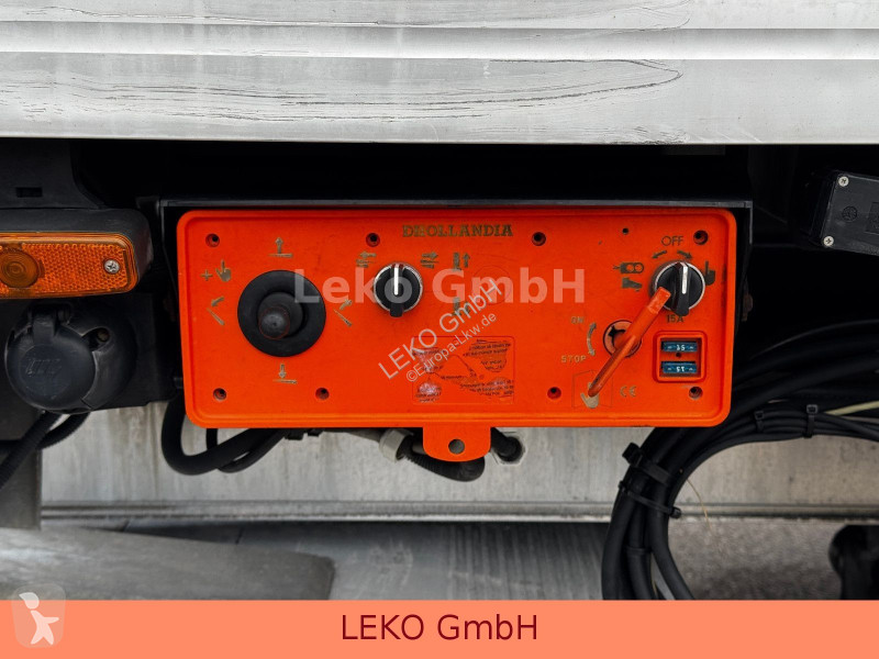 Mercedes 1222 Mit Carrier Sp 950Mt truck
