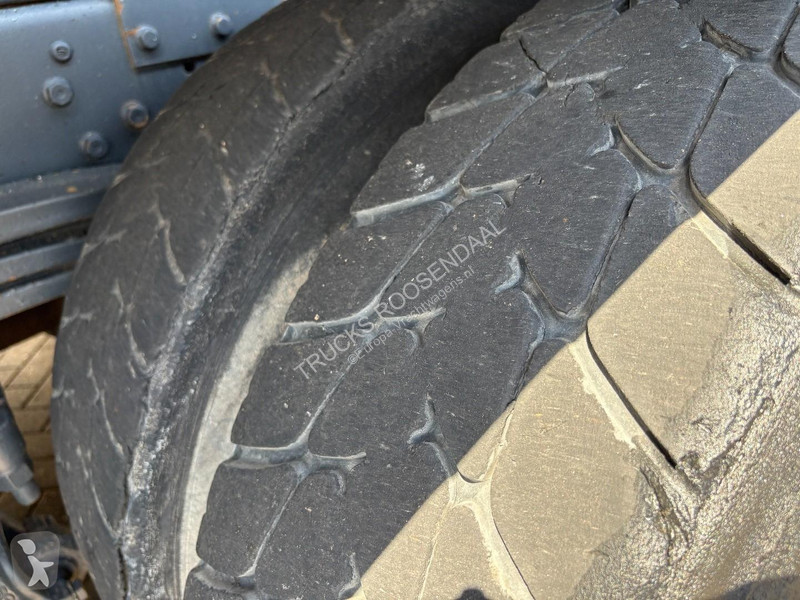 Vrachtwagen Mercedes 2633 + HIAB 220 C + REMOTE...