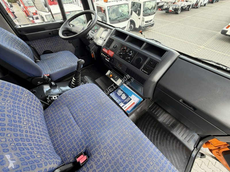 Camion MAN LE 14.220B 4x4 Zwyżka Bizzocchi KF...