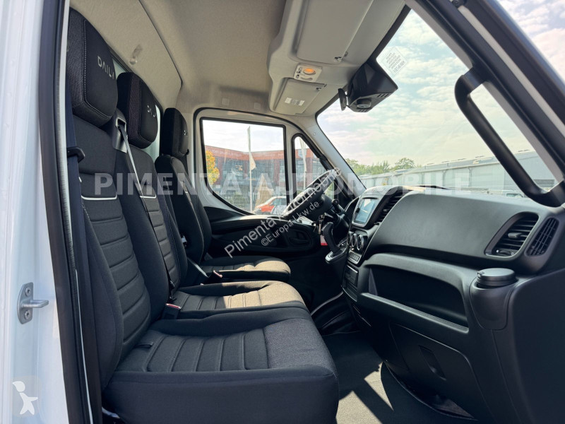 Furgoneta Iveco 70C18A8 SCHIEBEPLANE LBW 1500kg...