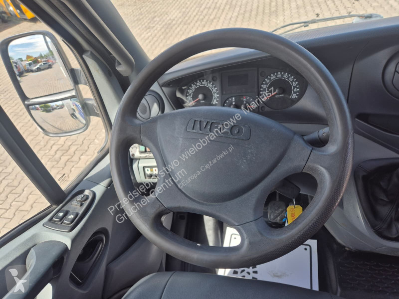 Samochód dostawczy Iveco Daily 65C18