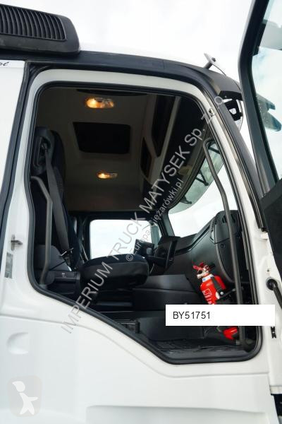 شاحنة Mercedes AROCS 3243