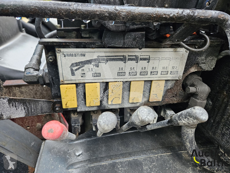 شاحنة Renault 250