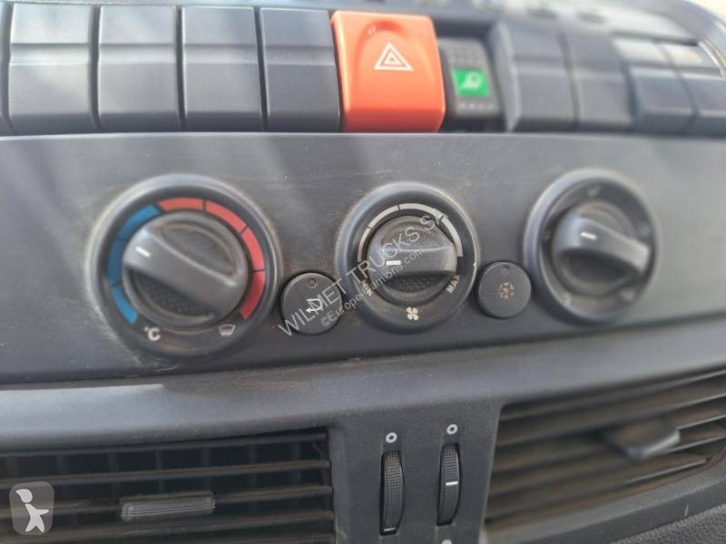 شاحنة Iveco