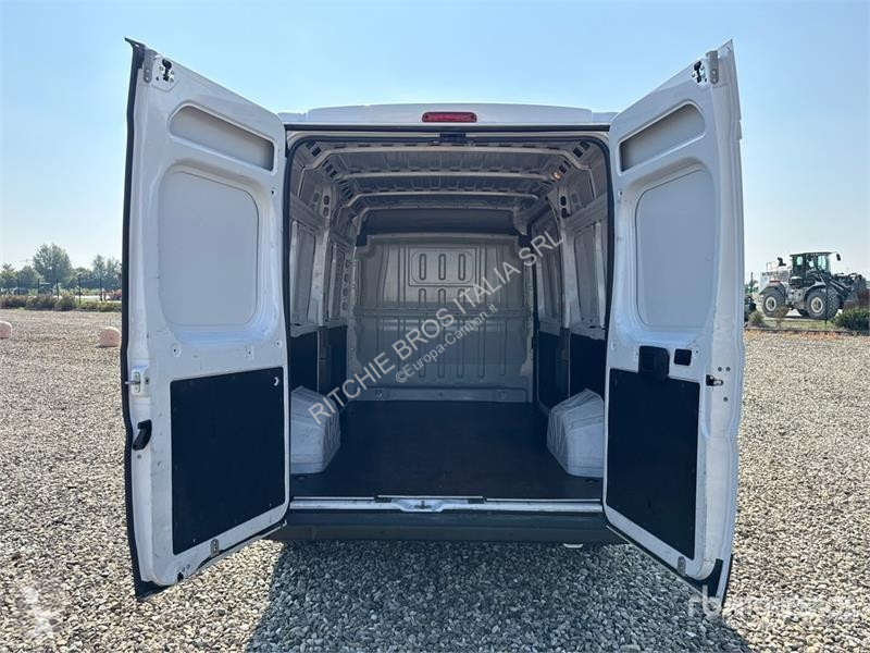 Вантажівка Fiat 2.2 Mjet 103 KW KA L2H2 Van Truck
